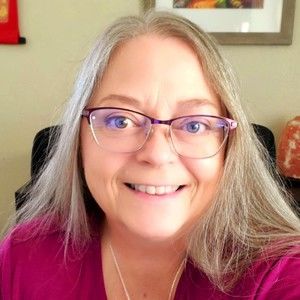 Meet your Posher, Cheryl